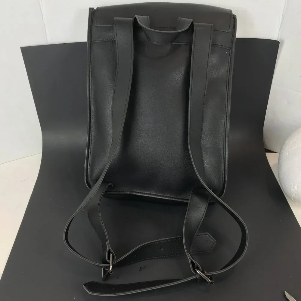 Monat Vinyl Messenger Bag